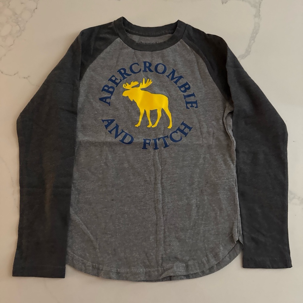 Abercrombie & Fitch Gray Raglan Long-Sleeve Tee with Yellow Moose Logo